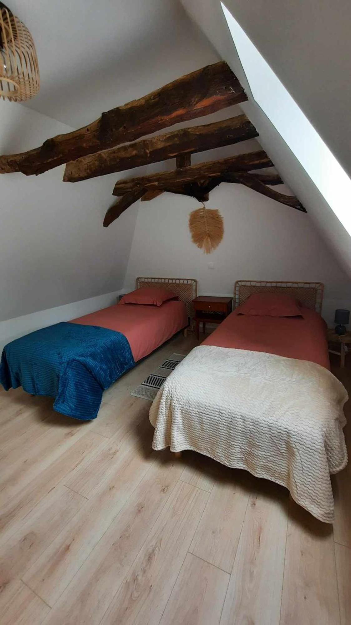 Gite Les Placettes Sainte-Foy-de-Longas Exterior foto